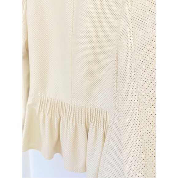 Akris Punto Perforated 100% Lambskin Full Zip Vanilla/ Ivory Jacket Sz 6 - Picture 16 of 16